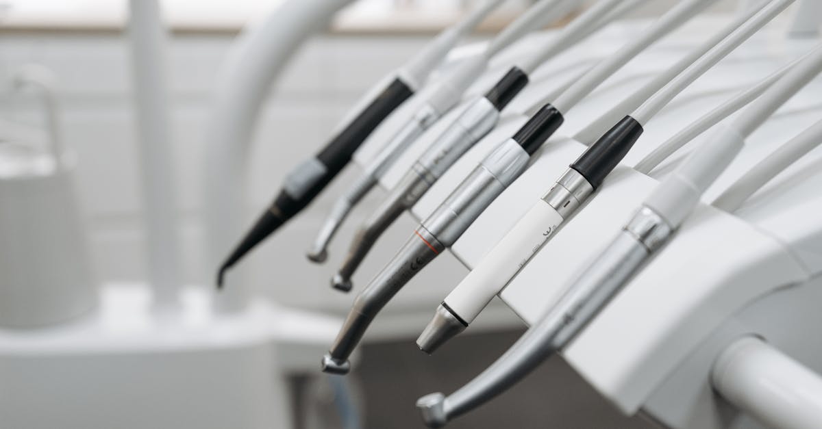 Assessing the Long-Term Health Effects of Eco-Friendly Cleaning in Workspaces