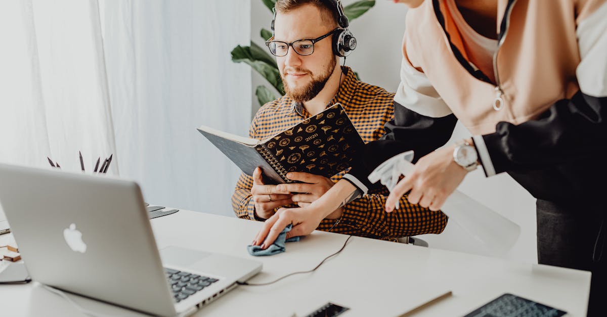 How to Communicate Your Cleaning Needs to Service Providers